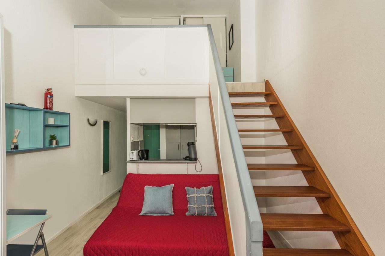 James Cook - Fairytale Factory Apartment Bussy-Saint-Georges Exterior foto