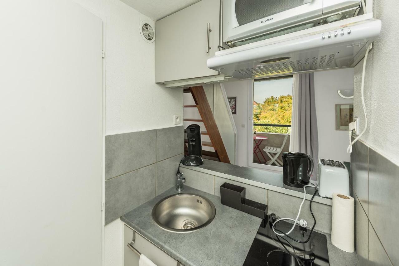 James Cook - Fairytale Factory Apartment Bussy-Saint-Georges Exterior foto